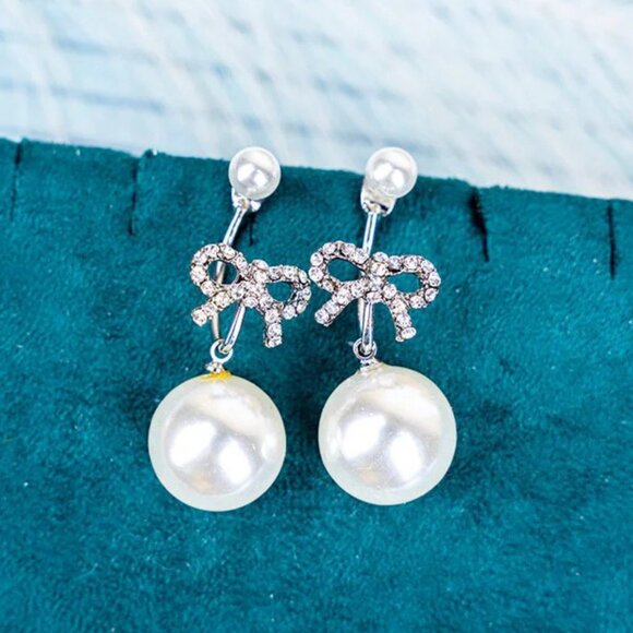 Crystal & Pearl, Silver Jacket Earrings - Picture 3 of 4
